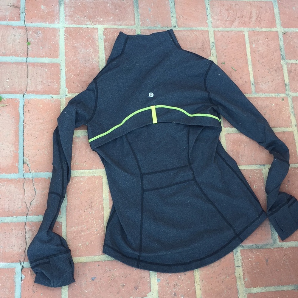 Workout jacket - Picture 3 of 3